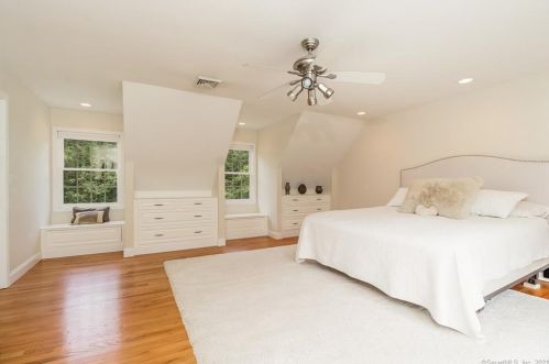 35 Roast Meat Hill Rd, Deep River CT  06419-1425 exterior