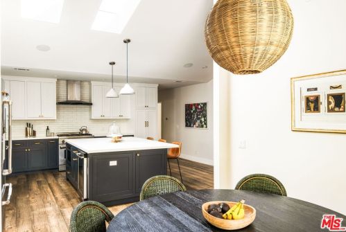 12212 Hillslope St, North Hollywood CA  91604-3603 exterior