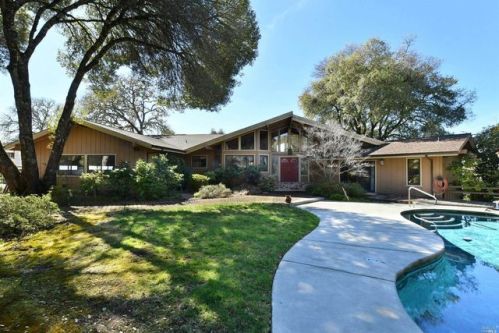 1301 Vista Verde Rd, Ukiah, CA 95482-3679