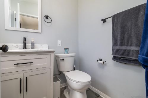 2463 Judson St, San Diego CA  92111-6213 exterior