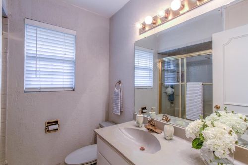 4500 Westlake Dr, Fort Worth TX  76109-4936 exterior