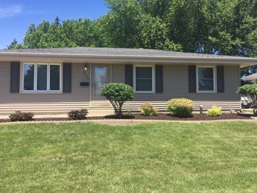 5420 54th St, Kenosha, WI 53144-2336