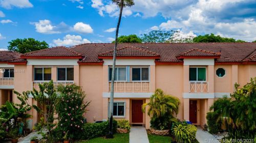 757 208th Dr, Hollywood FL  33029-2151 exterior