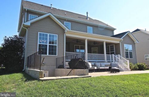 16143 Woodley Hills Rd, Haymarket VA  20169-4941 exterior
