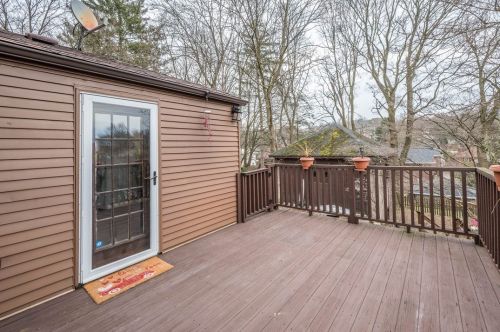 265 Cedar Blvd, Pittsburgh PA  15228-1315 exterior