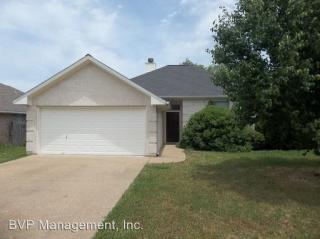 3739 Chantal Cir, College Station TX  77845-4793 exterior