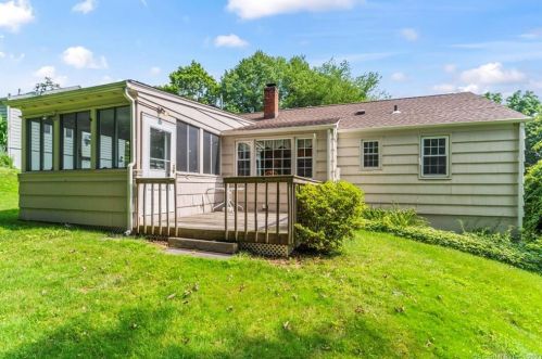 43 Rockview Rd, Southport, CT 06890-1214