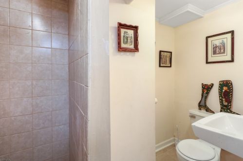 489 Fairmount Ave, Chatham Township NJ  07928-1370 exterior