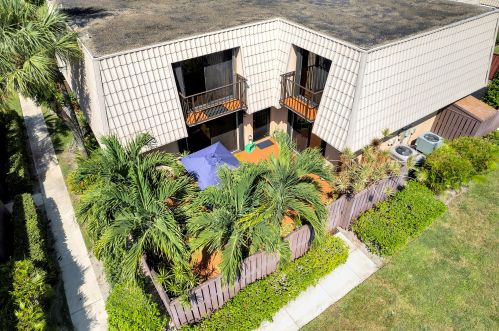 6218 62nd Way, West Palm Beach, FL 33409-7131