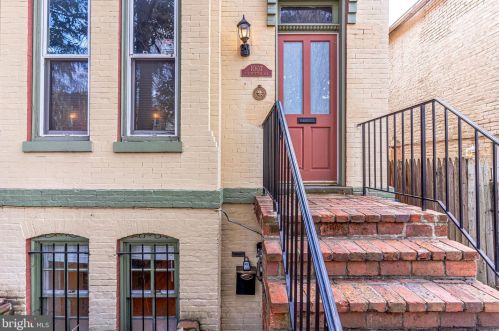 1007 Constitution Ave, Washington, DC 20002-6223