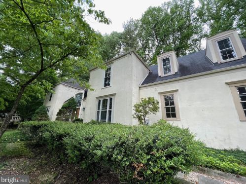 220 Hansell Rd, Newtown Square PA  19073-2509 exterior