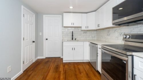175 Lower Denmark Rd, Oxford, NJ 07863-3221