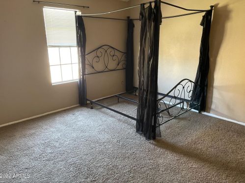 18606 34th Ave, Phoenix AZ 85027-4850 exterior