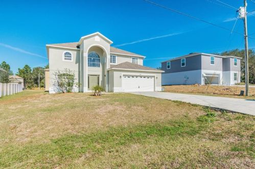 200 Albany Dr, Kissimmee FL 34758-2204 exterior