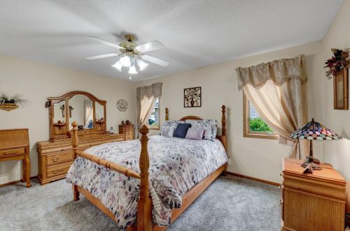 1573 Highland Rd, Stillwater MN  55082-5980 exterior