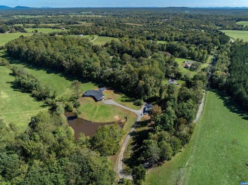 2615 Amicus Rd, Stanardsville VA  22973-3163 exterior