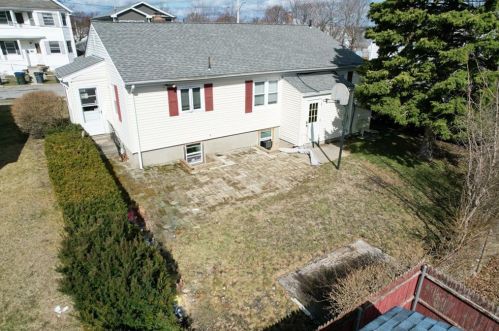 151 Cumberland St, Providence, RI 02908-1429
