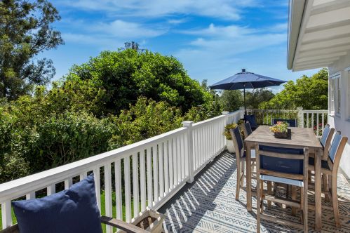 871 Deerpath Rd, Santa Barbara CA  93108-1800 exterior