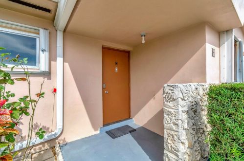 2763 Dudley Dr, West Palm Beach, FL 33415-8720