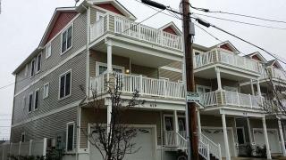 419 Cedar Ave, Wildwood Crest, NJ 08260-2005