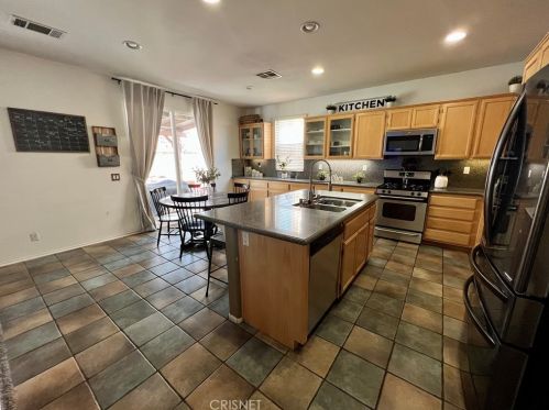44429 Byron St, Lancaster, CA 93535-5930