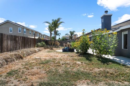 1139 Duck Blind Cir, Newman CA  95360-1744 exterior