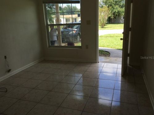 4272 Clarinda St, Orlando, FL 32811-4203