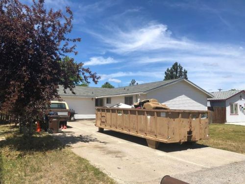2347 30 St, Eagle Crest OR  97756-7079 exterior
