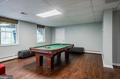 1048 Ryans Run, Boothwyn PA  19060-4411 exterior