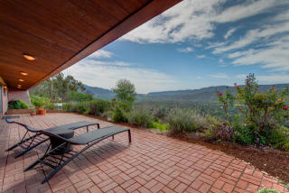 1211 Signal St, Ojai, CA 93023-1831