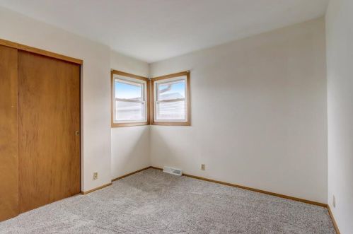 3854 94, Milwaukee WI 53222-2512 exterior