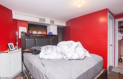 103 3rd Ave, Newark NJ  07104-2708 exterior