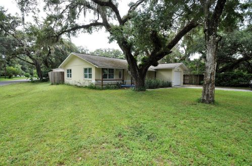 9208 Outpost Dr, New Port Richey, FL 34654-5043