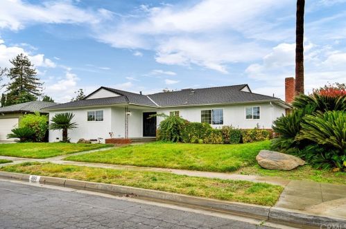 1180 Menlo Ave, Fresno, CA 93710-4016