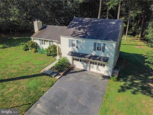 325 Beechwood Rd, Berwyn, PA 19312-1062