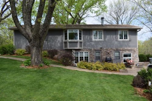 3205 220th St, Conger, IA 50240-8536