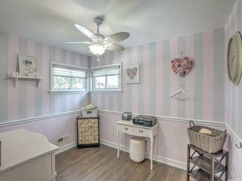 341 8 St, Deer Park NY  11729-4117 exterior