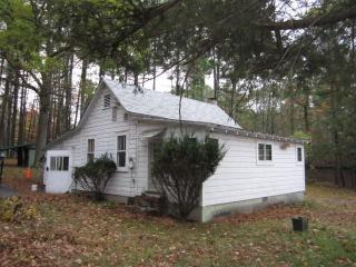 767 Ohayo Mountain Rd, Glenford, NY 12433-5128