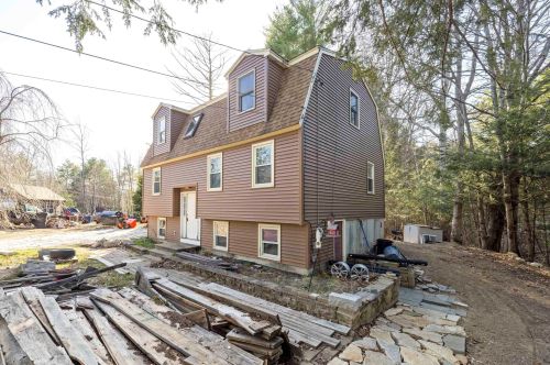 383 Whittier Dr, Fremont NH  03044-3328 exterior
