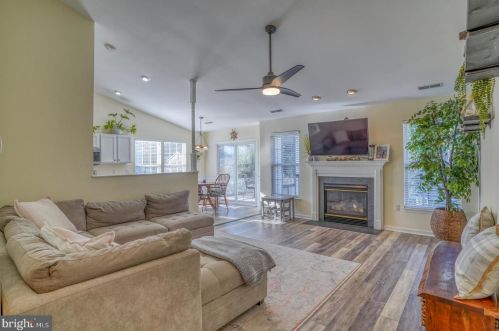 22 Amberwood Way, Lewes DE  19958-9468 exterior