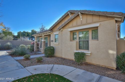 3891 Bandit Rd, Gilbert, AZ 85297-2412