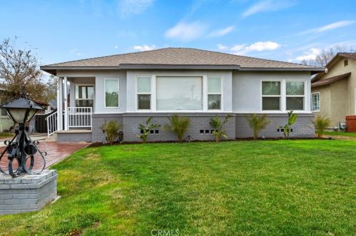 272 35th St, San Bernardino, CA 92404-2228