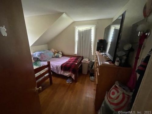 88 Farrell Rd, Waterbury CT  06706-2328 exterior