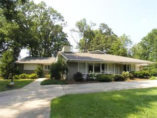 530 Confederate Ave, Salisbury, NC 28144-2819