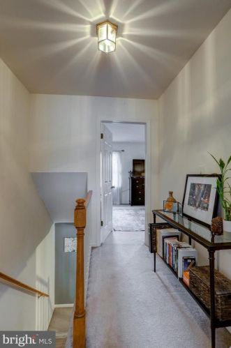 834 Ocean Ave, Lancaster PA  17603-5068 exterior