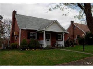 119 Dell St, Emmaus, PA 18049-3109