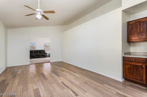 15726 Cottonwood St, Sun City AZ  85374-1439 exterior