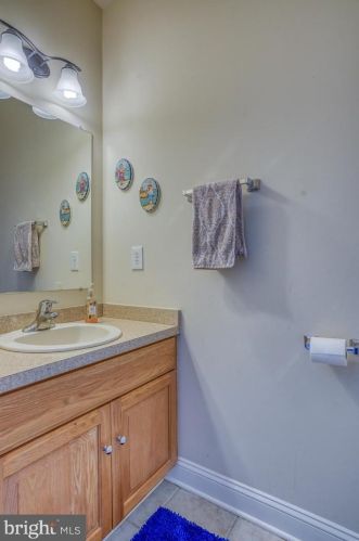 245 Stone Ridge Dr, Dover DE  19901-8205 exterior