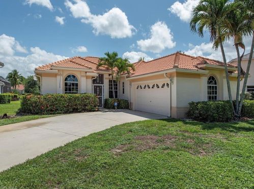 5095 Harrogate Ct, Naples, FL 34112-3663