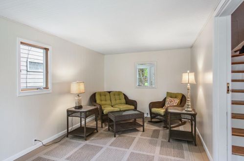 325 Holton Rdg, Crown Point IN  46307-3164 exterior